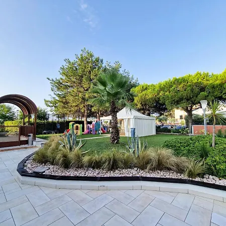 公寓式酒店 Ashanti Wellness&spa 3*
