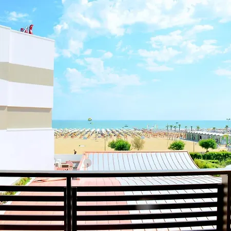 Ashanti Wellness&spa Apartahotel 3*