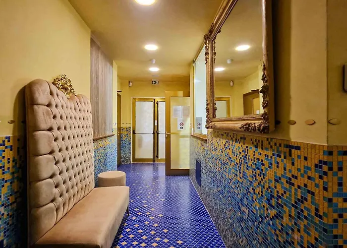 Ξενοδοχείο με διαμερίσματα Ashanti Wellness&spa Μπιμπιόνε